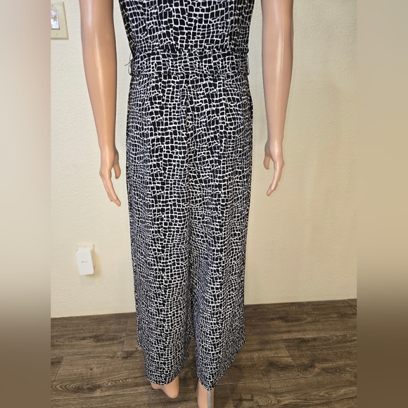 Calvin Klein 8 Womens Jumpsuit Black White Abstract animal  Print Wide Leg - Picture 9 of 12